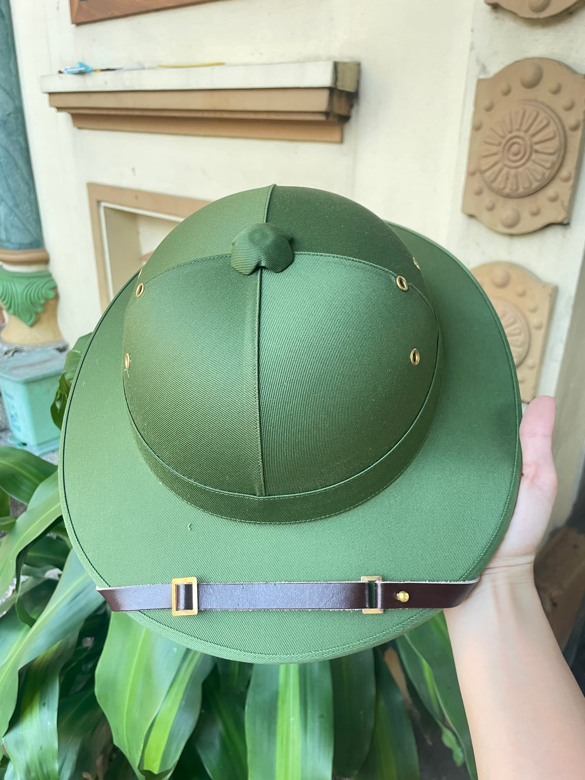 Mũ Vành Rộng Nam Nữ Phong Cách Cổ Điển – Mũ Che Nắng, Che Mưa Thời Trang Cao Cấp