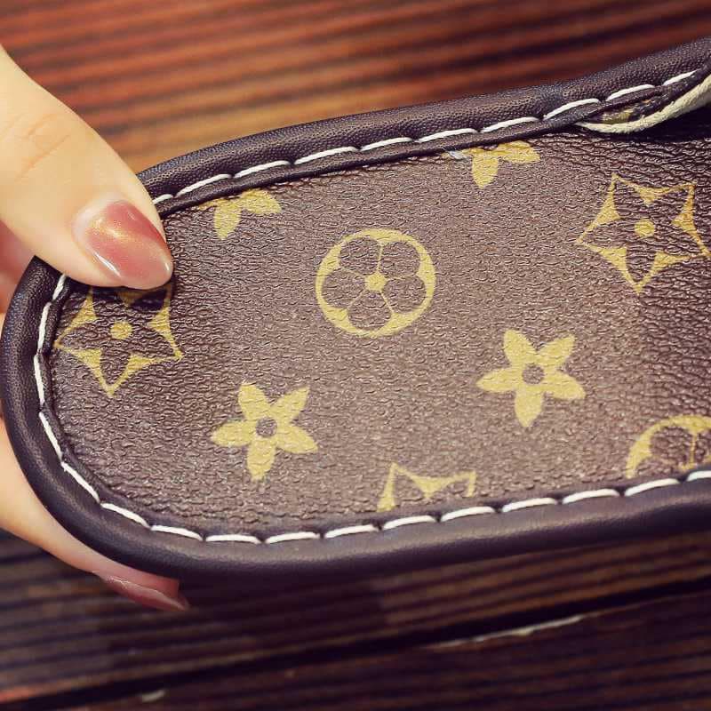 Dép Sandal LV Nam Nữ Size Kép 35–45 – Quai Da Cao Cấp, Form Chuẩn, Đi Êm