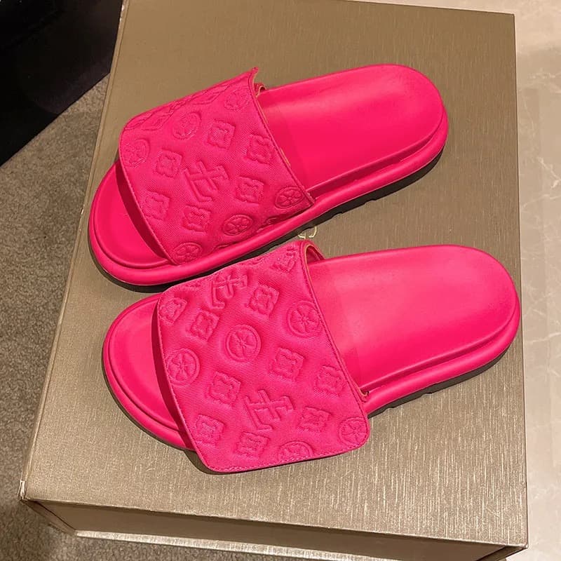 Dép nữ quai ngang uđế xuồng cho cô nàng cá tính, phong cách trẻ trung năng động trend