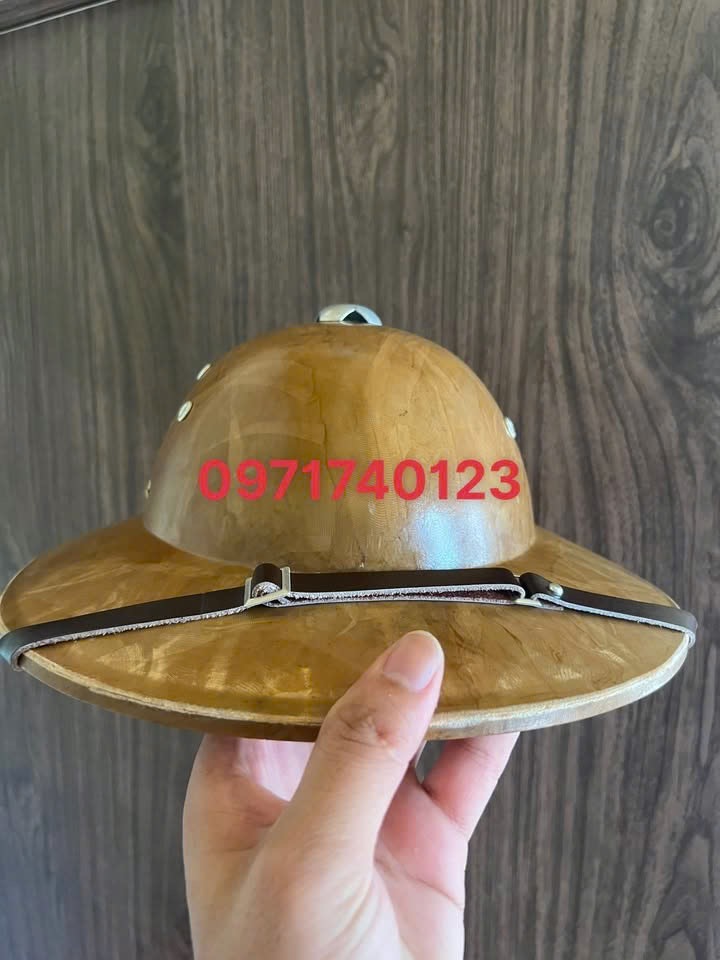 Mũ cốt phíp vành rộng bền bỉ