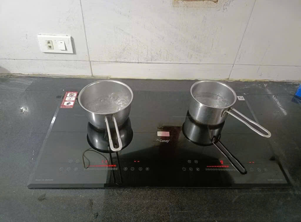 Bếp từ đôi kính cường lực cảm ứng đa năng  Amey
