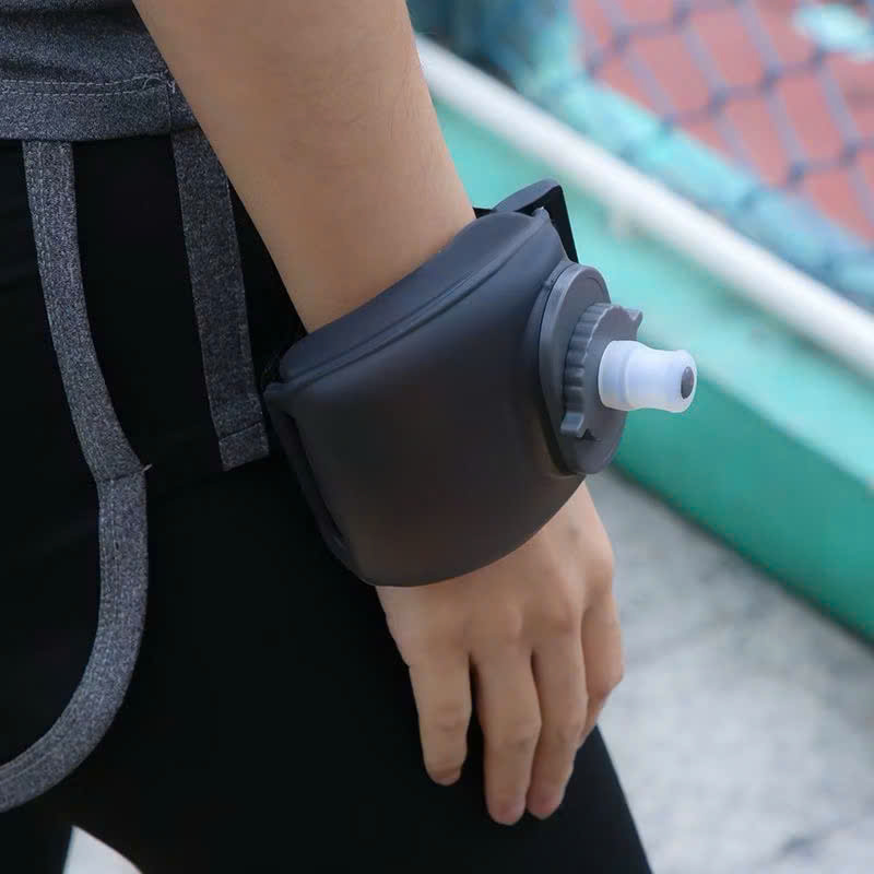 Bình Nước Thể Thao, Bình Đeo Cổ Tay, Chất Liệu SILICON Cao Cấp, Dung Tích 200ml