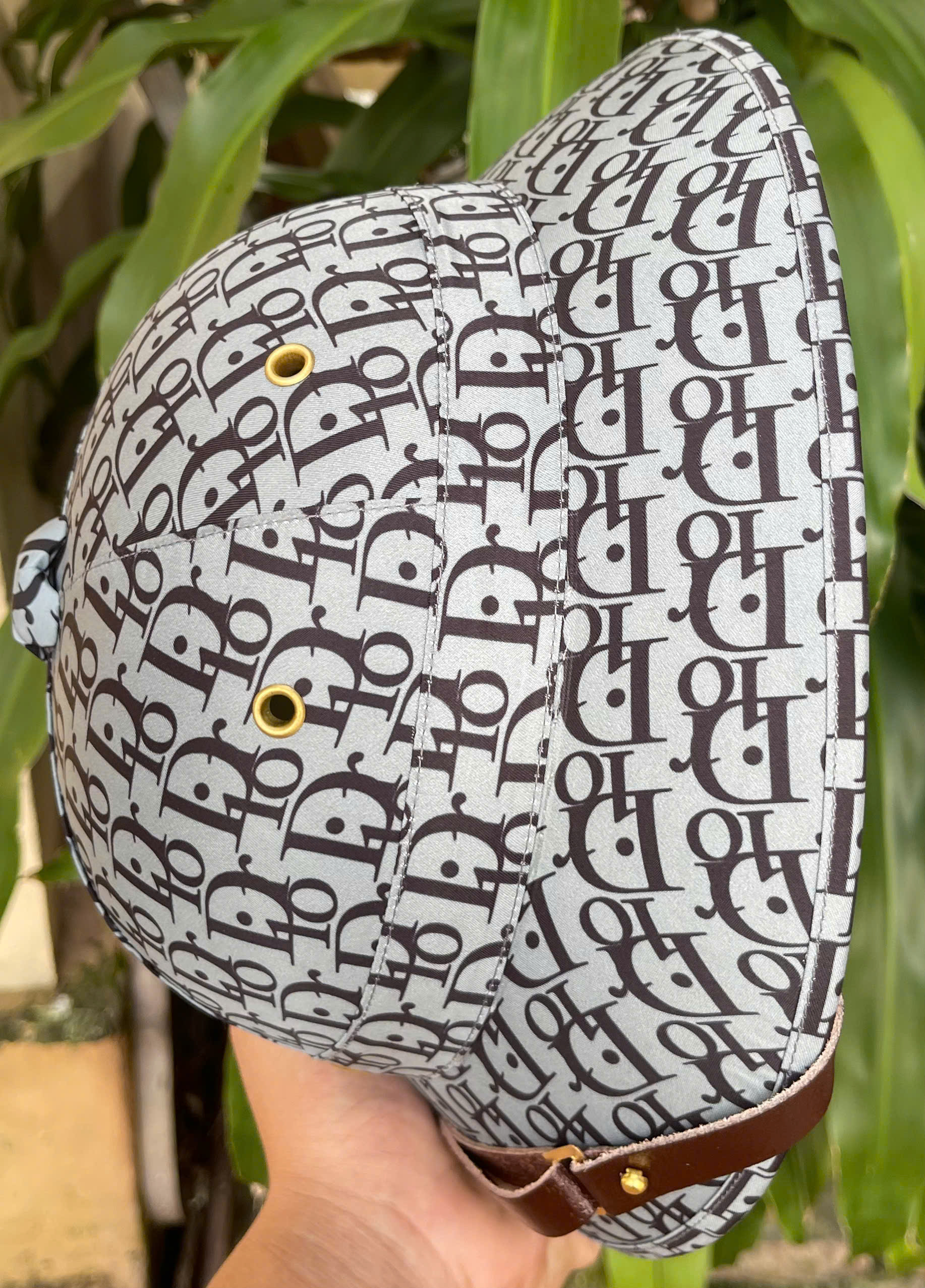 MŨ CỐI THƯỜNG XÁM DRO