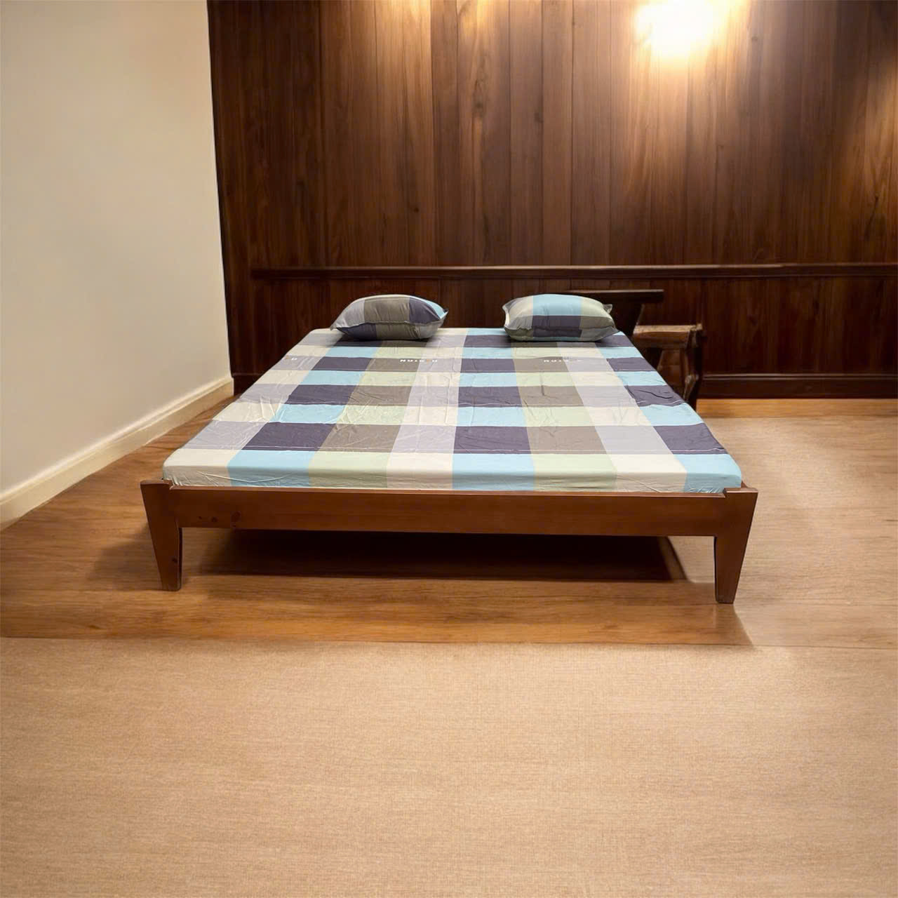 Giường đầu thấp đuôi nan đuôi ván liền gỗ thông tự nhiên